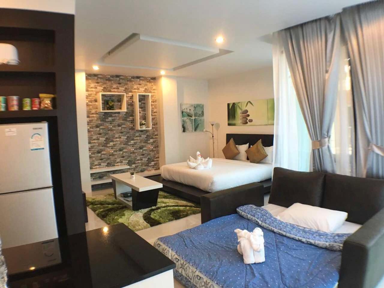 Buasri By Ohm Appartement Patong Buitenkant foto