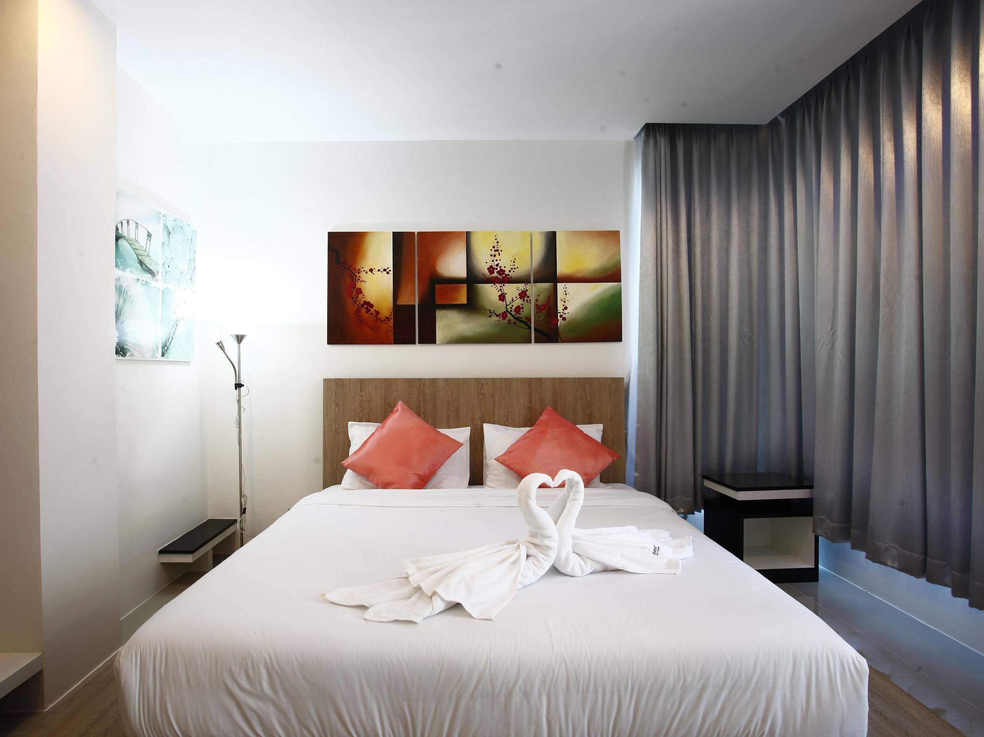 Buasri By Ohm Appartement Patong Buitenkant foto